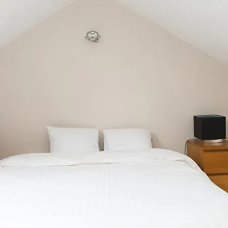 Boverie Flats Apartment